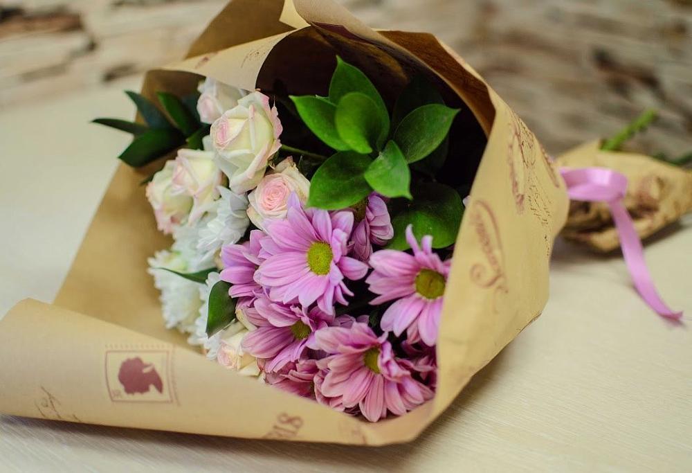 Букет цветов из: Розы и Хризантемы в Тевризе