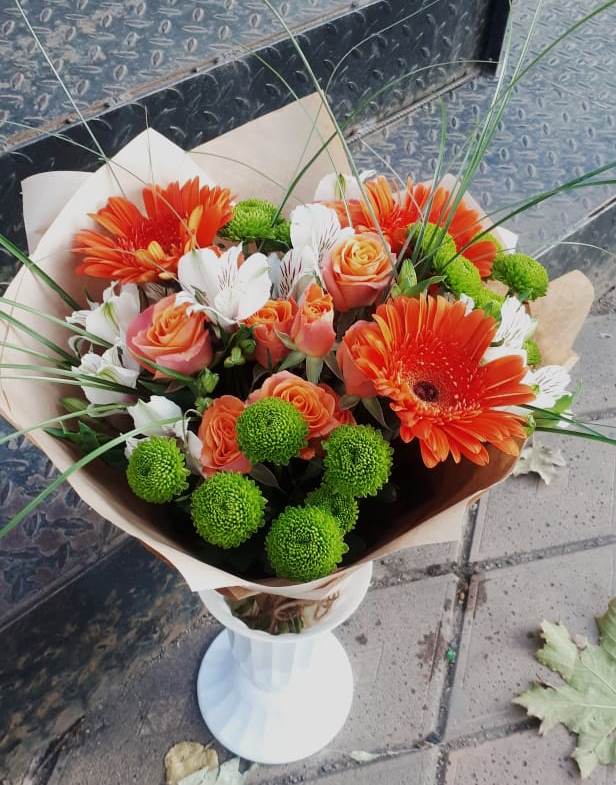 Букет цветов из: Герберы, Хризантемы, Альстромерии и Розы в Тевризе