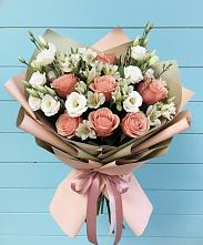 Букет цветов из:  Розы, Альстромерии и Лизиантусы в Тевризе