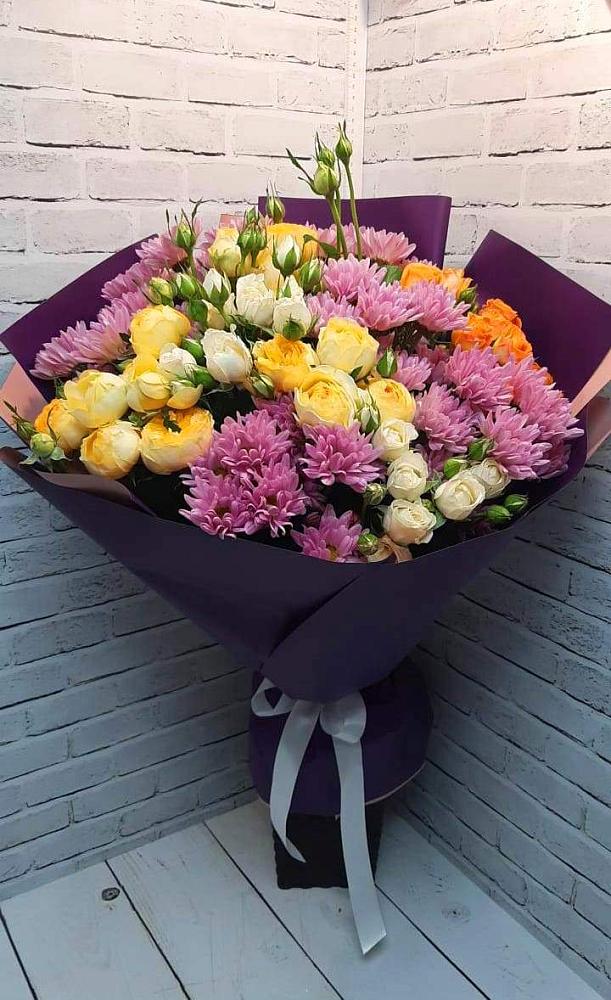 Букет цветов из: Хризантемы и Розы в Тевризе