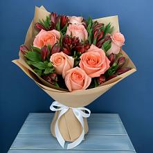 Букет цветов из:  Розы и Альстромерии в Тевризе