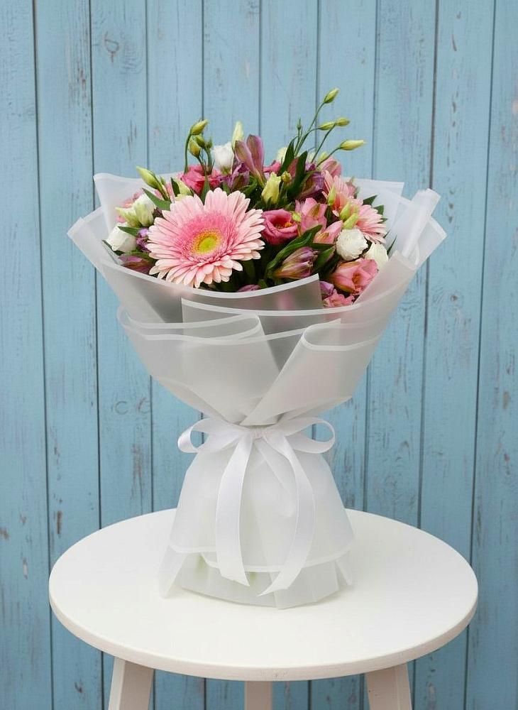 Букет цветов из: Герберы, Альстромерии и Лизиантусы в Тевризе