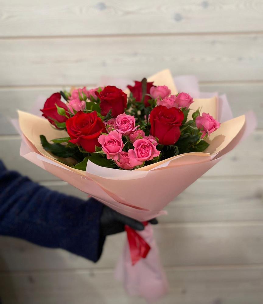 Букет цветов из: Розы в Тевризе