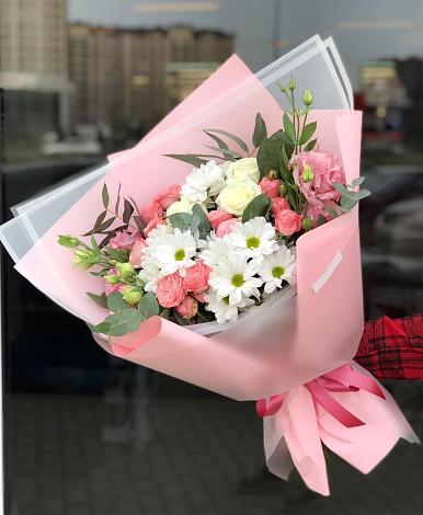 Букет цветов из: Розы, Лизиантусы и Хризантемы в Тевризе